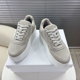 （分類：）位於 。 由 lovesports777 提交（商品編號 1449541978，圖片 1）。簡介： 。