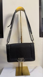 (Category: ) located in . Submitted by preluxeshop_ph (Listing ID 1449593038, Image 1). Description: .