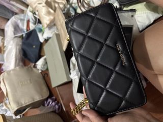 (Category: ) located in . Submitted by alxadgzmn (Listing ID 1449727477, Image 1). Description: .