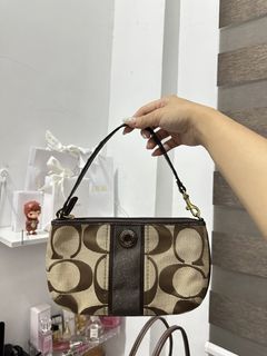 (Category: ) located in . Submitted by shela.an (Listing ID 1449692666, Image 1). Description: .