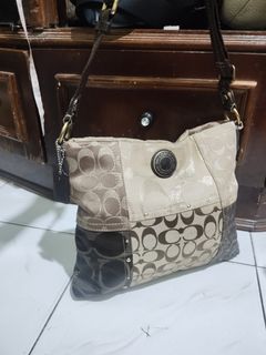 (Kategori: ) berada di . Dikirim oleh quinara.original.bag (ID iklan 1449617651, Gambar 1). Deskripsi: .