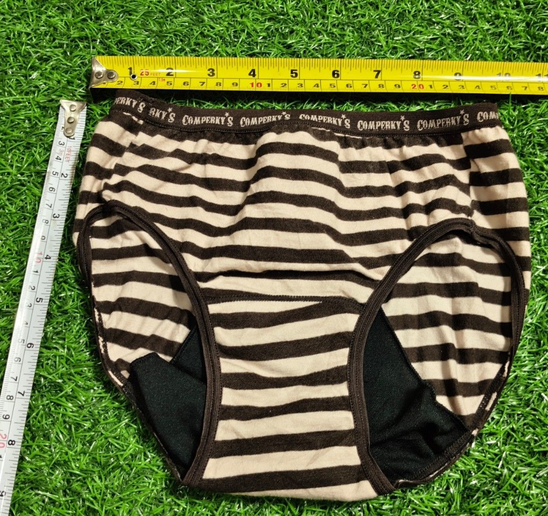 Code : 89 (Category: New Undergarments & Loungewear) located in Sungai Buloh. Submitted by Zirahh.BndleNightware (Listing ID 1449702081, Image 1). Description: 9/10.