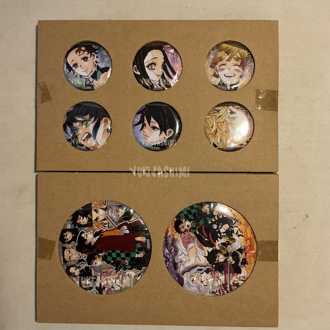 Demon Slayer 22 Volume Edition Badge Set (Category: Comics & Manga) located in Lucena. Submitted by httpynk (Listing ID 1449607235, Image 2). Description: - Demon Slayer Badge Set (22-Volume Edition) - Includes 6 round badges - Includes 2 larger circular items - All items are brand new and in original packaging.