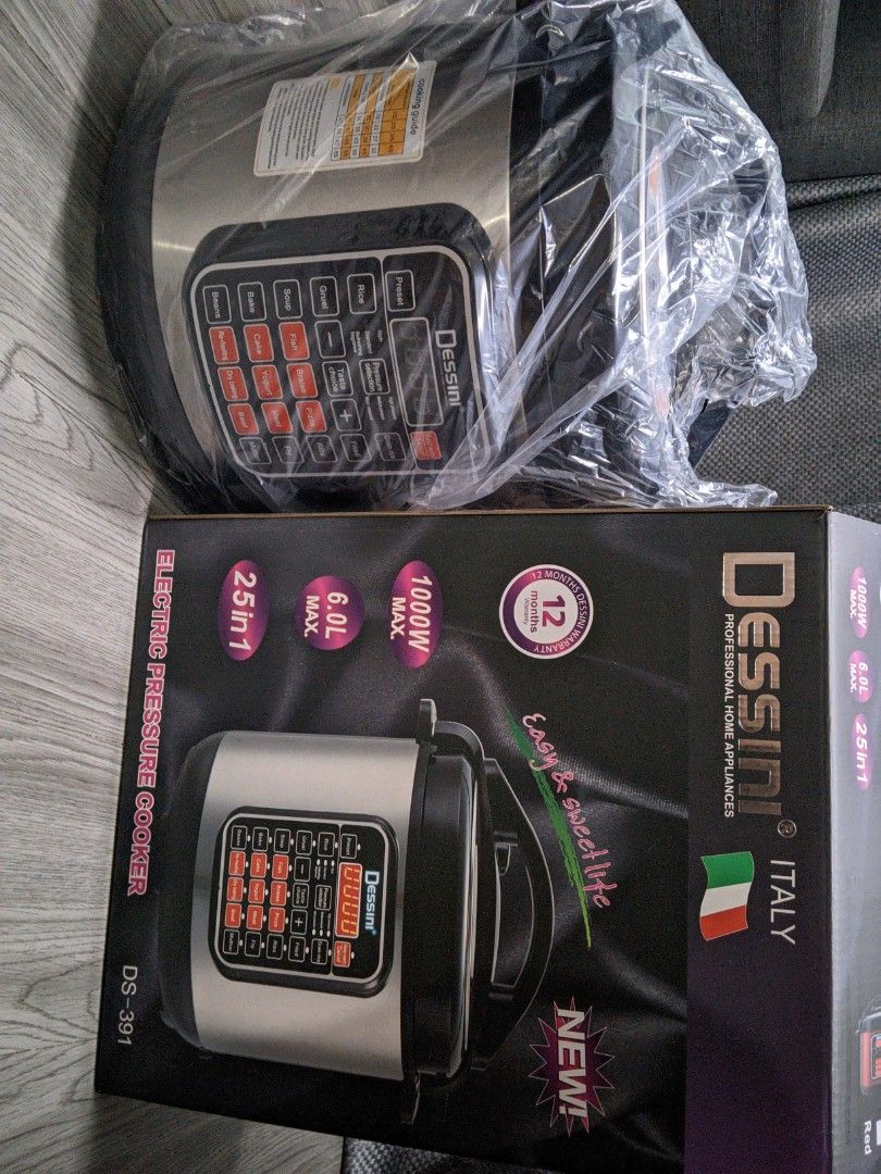 Dessini Electric Pressure Cooker DS-391 1000W 6.0L 25-in-1 (Category: Cookers) located in Kuala Lumpur. Submitted by keendolphin_87ee92 (Listing ID 1449662396, Image 2). Description: -barang baru tak pernah guna -prefer cod wangsa maju .