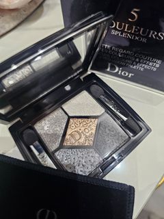(Category: ) located in . Submitted by makeupaddict78 (Listing ID 1449705143, Image 1). Description: .