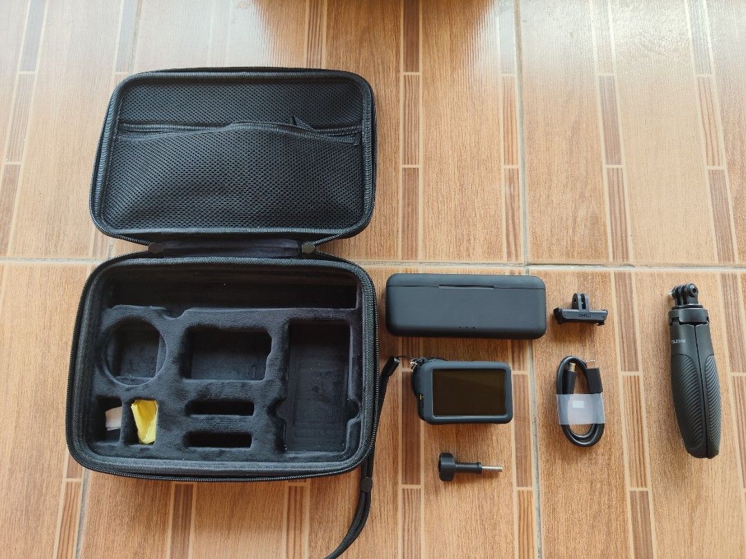 DJI Osmo Action 6 Standard Combo Bundle (Category: Cameras) located in Mexico. Submitted by johnlloyda27566 (Listing ID 1449569354, Image 1). Description: 🎥 FOR SALE: DJI Osmo Action 6 Standard (Like New) 💰 Price: ₱22,000 ✅ Purchased May 27, 2026 at SM City Pampanga ✅ With Original Receipt ✅ Like New Condition (Slightly Used) ✅ Unlimited Check & Test Before Purchase 🎁 FREE Accessories Included • SanDisk High Endurance 128GB MicroSD – ₱1,715 • 