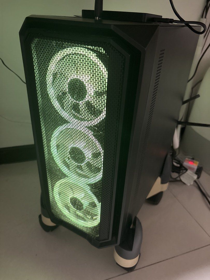 Dreamcore Gaming PC | Intel i7-9700KF | RTX 2070 Super | 32GB RAM | 512GB SSD + 2TB HDD