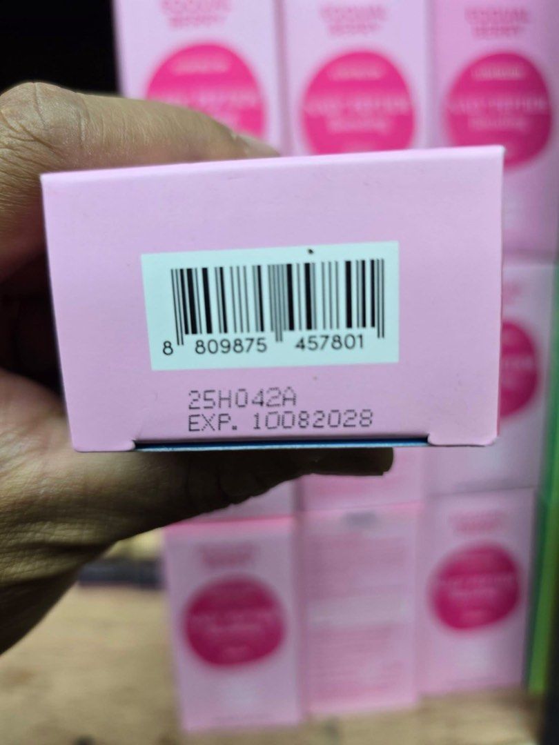 Eqqual Berry NAD PEPTIDE SERUM (Category: Face Care) located in Cavite. Submitted by tifanny.goods (Listing ID 1449626394, Image 2). Description: .