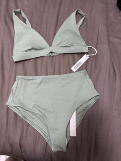 （分類：）位於 。 由 islandgirl980 提交（商品編號 1449671922，圖片 1）。簡介： 。