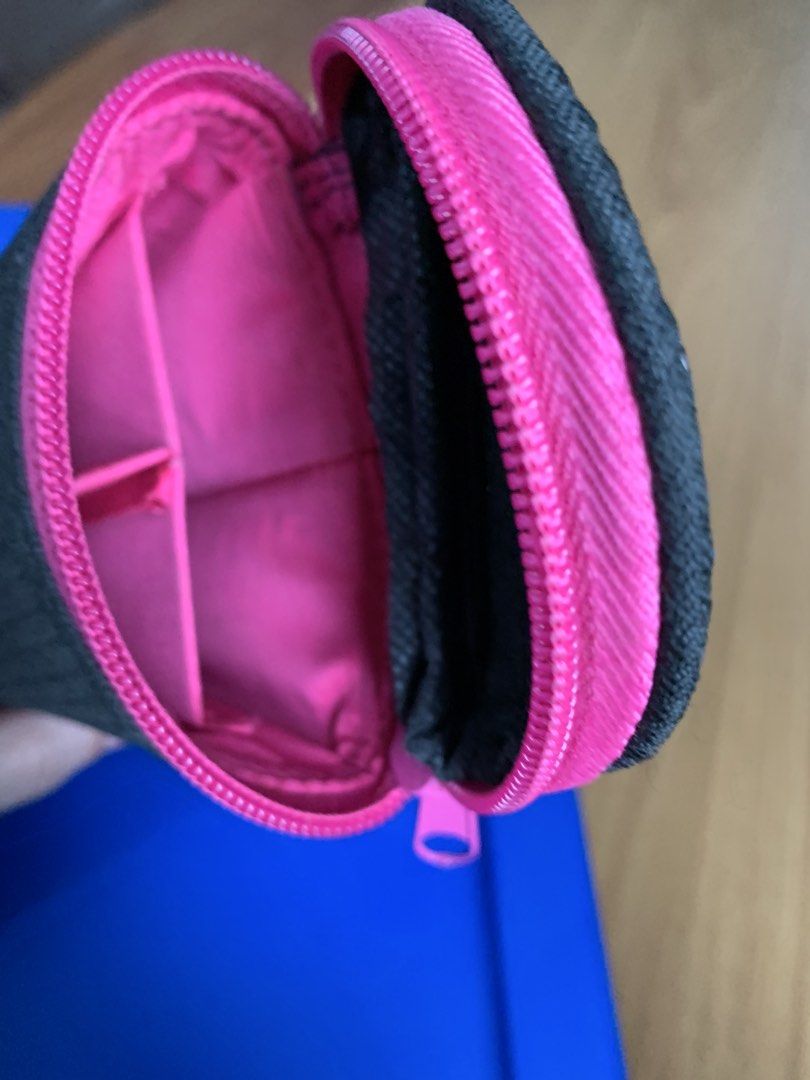 Filed Pencil Case Holder Pouch (Category: Stationery & School Supplies) located in Quezon City. Submitted by faststone.ba186f (Listing ID 1449569457, Image 3). Description: - Cute cylindrical pencil case from Filed. - Black exterior with bright pink zipper and lining. - Internal dividers for organization. - Ideal for pens, pencils, or small makeup items. - Compact and easy to carry..