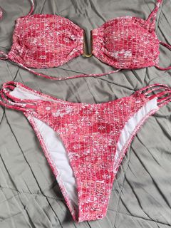 (Category: ) located in . Submitted by closetdropph (Listing ID 1449628907, Image 1). Description: .