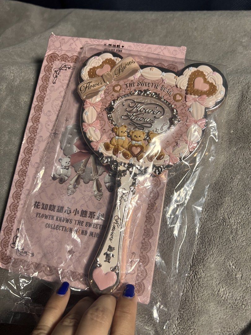 FLOWER KNOWS Handheld Sweetheart Bear Makeup Mirror (Category: Makeup) located in Santa Ana. Submitted by yanyanxvii (Listing ID 1449657106, Image 2). Description: .