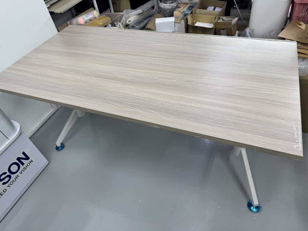 Foldable table (Category: Tables & Sets) located in Singapore. Submitted by thelobangbunny (Listing ID 1449626385, Image 1). Description: Foldable table Self collect at woodlands 11.