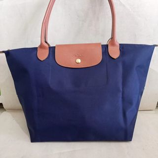 (Kategori: ) berada di . Dikirim oleh brandedprelovedshop (ID iklan 1449617608, Gambar 1). Deskripsi: .