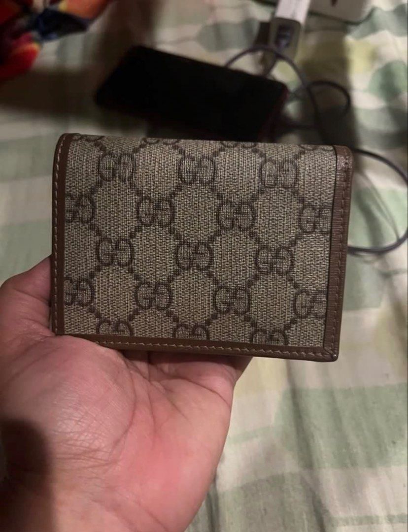 GGHOR$EBIT Bifold Compact wallet (Category: Luxury Bags & Wallets) located in Mandaluyong City. Submitted by jenny.namo (Listing ID 1449648935, Image 2). Description: Preloved GGHOR$EBIT Bifold Compact wallet in supreme canvas/brown Grained leather - japan source - with code - still nego (NO INCLUSIONS) Delivery by Lalamove/grab Payment thru Gcash, BPI.