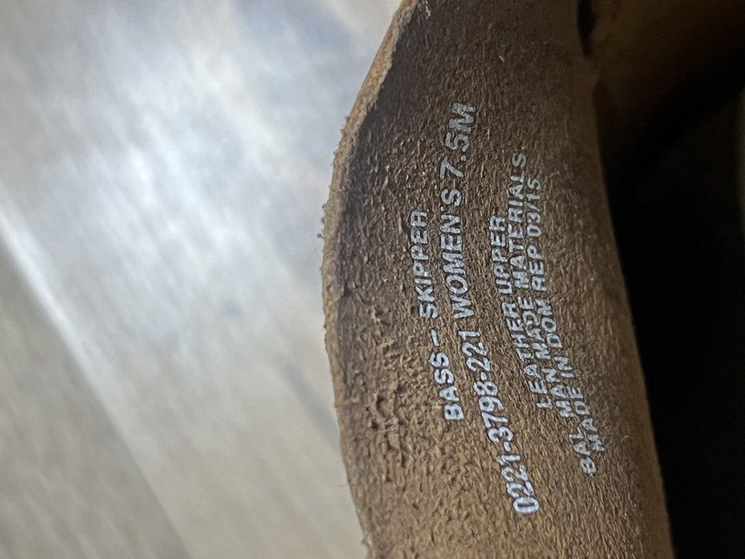 GH Bass boat shoes (Category: Loafers) located in Taguig. Submitted by y__dna (Listing ID 1449612171, Image 2). Description: Size: 7.5 US Used but in excellent condition Ships from Taguig City, Metro Manila. MOP: GCash, Maya, bank transfer MOD: J&T, GGX, or SDD.