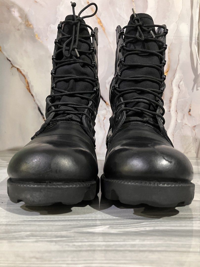 GIBSON TROPICAL COMBAT SHOES SIZE 7 MEN (Category: Casual Shoes) located in General Mariano Alvarez. Submitted by adonid (Listing ID 1449587845, Image 3). Description: GIBSON TROPICAL COMBAT SHOES ORIGINAL GIBSON TROPICAL COMBAT SHOES GOOD CONDITION NORMAL SIGN OF USAGE ONLY SIZE 7 MEN.