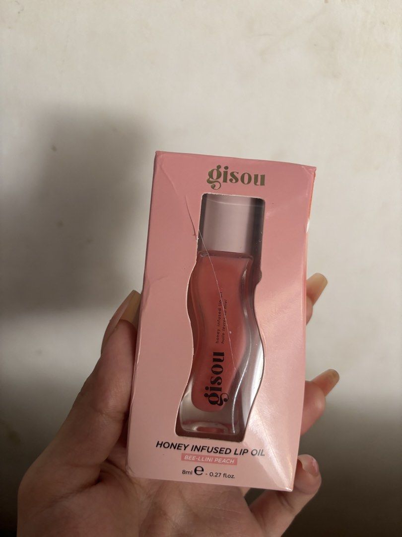gisou lip oil (Category: Makeup) located in Quezon City. Submitted by myshop.galore (Listing ID 1449541886, Image 2). Description: .