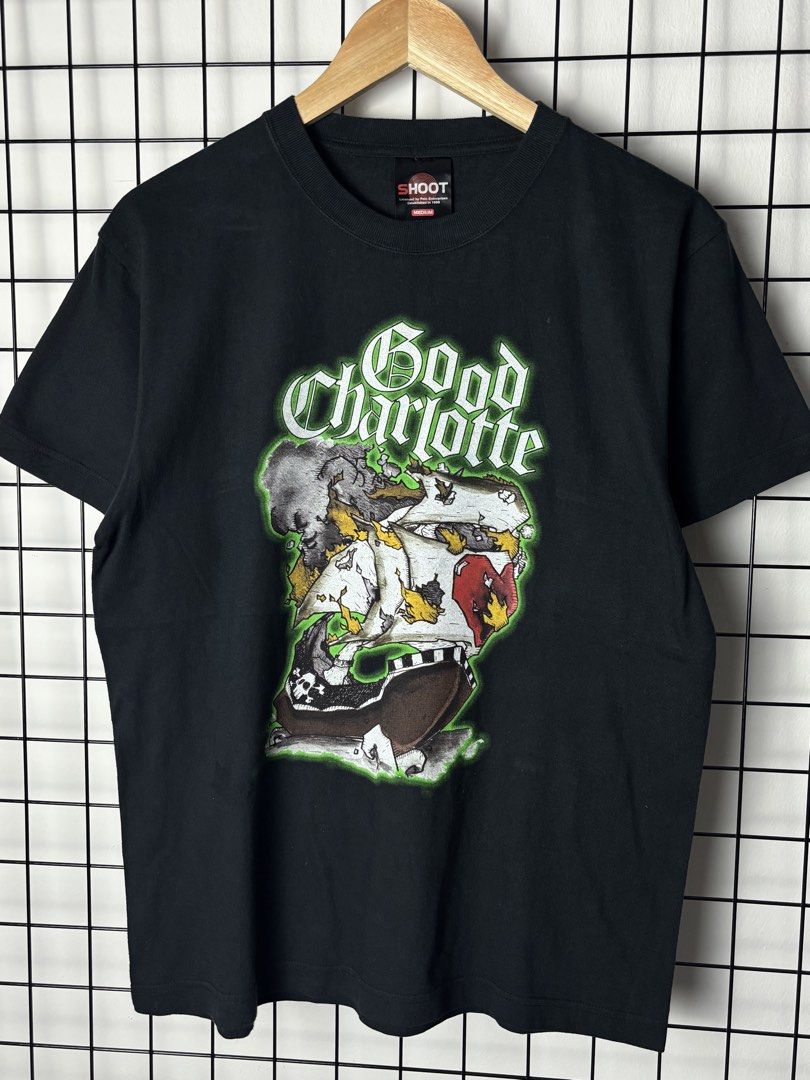 good charlotte tshirt (Category: Tshirts & Polo Shirts) located in Padang Serai. Submitted by paktamkacamata (Listing ID 1449706194, Image 1). Description: Warna - hitam Condition - GOOD USED ‼️ saiz - M pit-20.5 inch length-27 inch SEBELUM MEMBELI BOLE TENGOK GAMBAR DI ATAS SEBARANG PERTANYAAN BOLEH PM ITEM BUNDLE LIKE NEW ‼️.