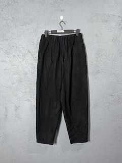 (Category: ) located in . Submitted by basicthrifted (Listing ID 1449683023, Image 1). Description: .