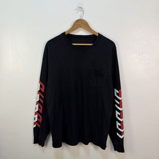 (Category: ) located in . Submitted by WearHouseph (Listing ID 1449598187, Image 1). Description: .
