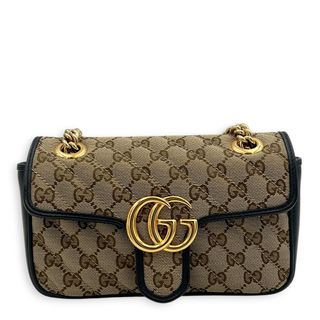 (Category: ) located in . Submitted by carousellluxury (Listing ID 1449607223, Image 1). Description: .