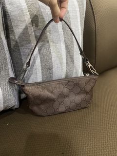 (Category: ) located in . Submitted by saveandstyleph (Listing ID 1449719344, Image 1). Description: .