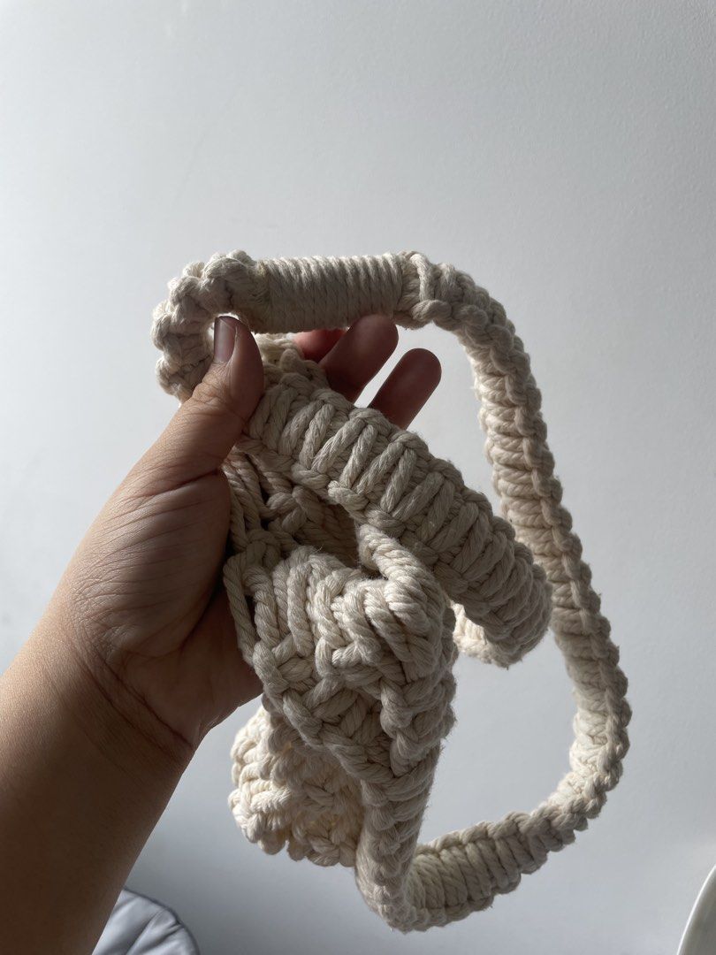 Handmade Macrame Bottle Holder Bag (Category: Other Home Decor) located in Quezon City. Submitted by simply_closet (Listing ID 1449576882, Image 2). Description: With minimal signs of use.