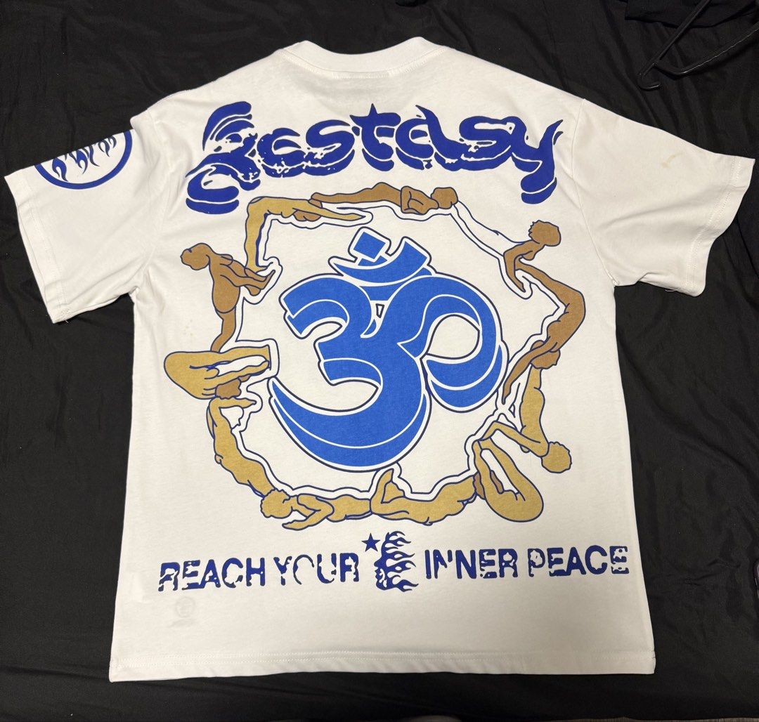 Hellstar Tee (Category: Tshirts & Polo Shirts) located in Singapore. Submitted by zykqt (Listing ID 1449736968, Image 2). Description: .
