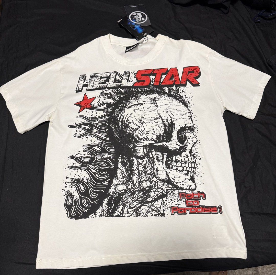 Hellstar Tee (Category: Tshirts & Polo Shirts) located in Singapore. Submitted by zykqt (Listing ID 1449737151, Image 1). Description: .