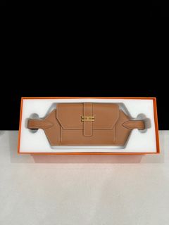 (Category: ) located in . Submitted by vintagesacpreorder (Listing ID 1449556271, Image 1). Description: .