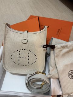 （分類：）位於 。 由 eveli12666 提交（商品編號 1449656859，圖片 1）。簡介： 。
