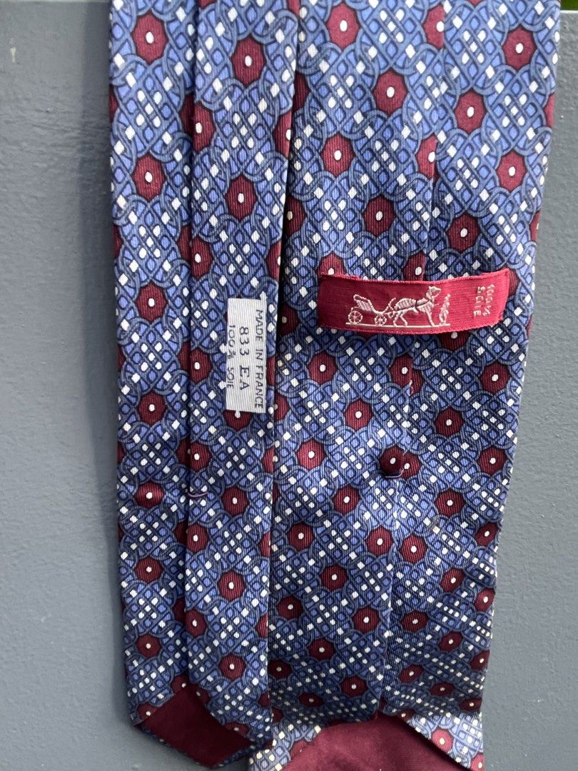 Hermes Necktie 1000% Silk (Category: Luxury Accessories) located in Manila. Submitted by thevintage90_sretro. (Listing ID 1449644292, Image 3). Description: Hermes Necktie 1000% Silk Made in France Legit DM.