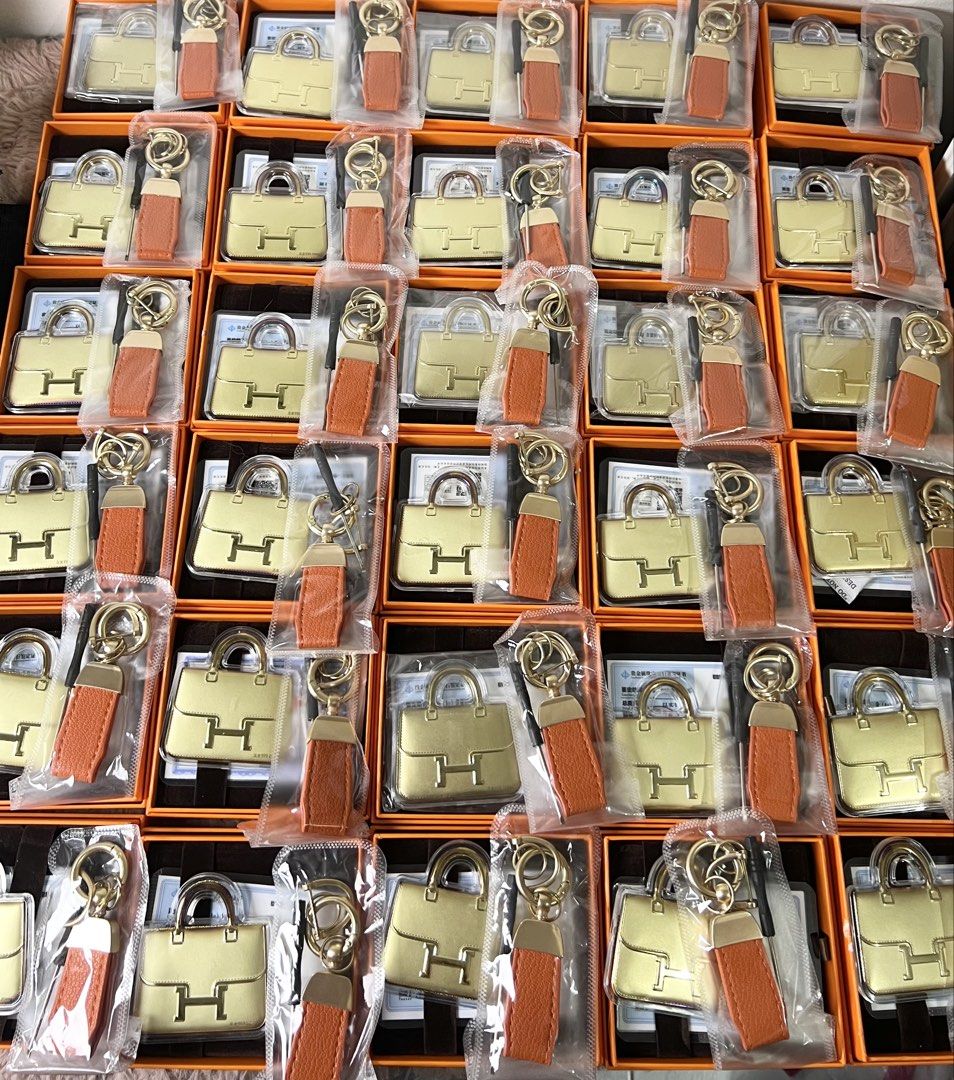 Hermes Style Bag Charm (Category: Luxury Bags & Wallets) located in Makati City. Submitted by skyjewelryph (Listing ID 1449717648, Image 2). Description: The perfect luxury accessory 👜✨ HERMES-STYLE BAG CHARM - 2,500 With Certificate | Box + Leather Tag Included Elegant, timeless, and gift-ready! Mine yours now 💛 JEHAN JEWELRY®.