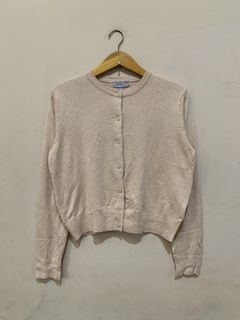 (Kategori: ) berada di . Dikirim oleh bloom.outfit (ID iklan 1449635821, Gambar 1). Deskripsi: .