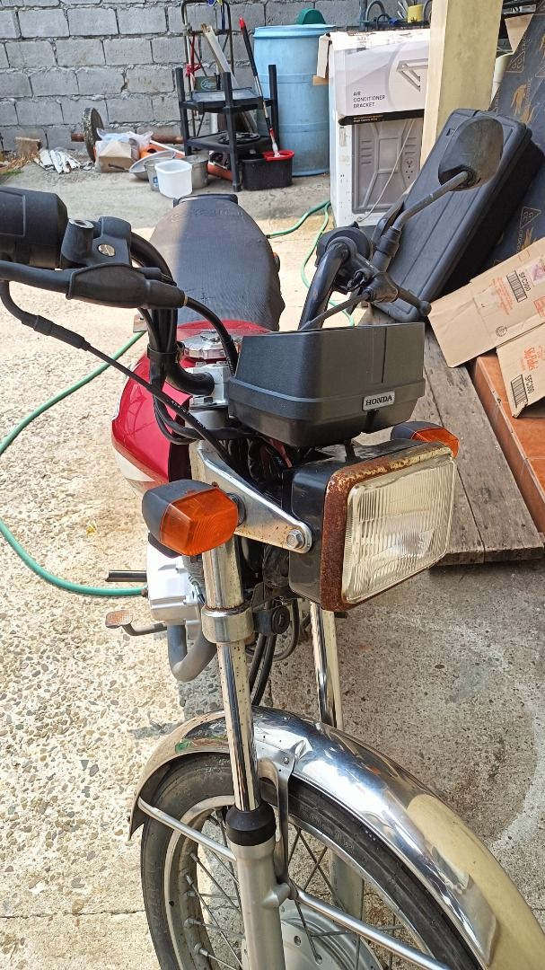 Honda TMX 125 Motorcycle (Category: Motorbikes for Sale) located in Caloocan City. Submitted by jayple (Listing ID 1449545117, Image 3). Description: 2019 Honda TMX 125 17,1xx. odo. change oil, new battery, new spark plug. issue: missing right side mirror, dent on gas tank. last reg 2023. 25k (neg) Fairview/North Caloocan .