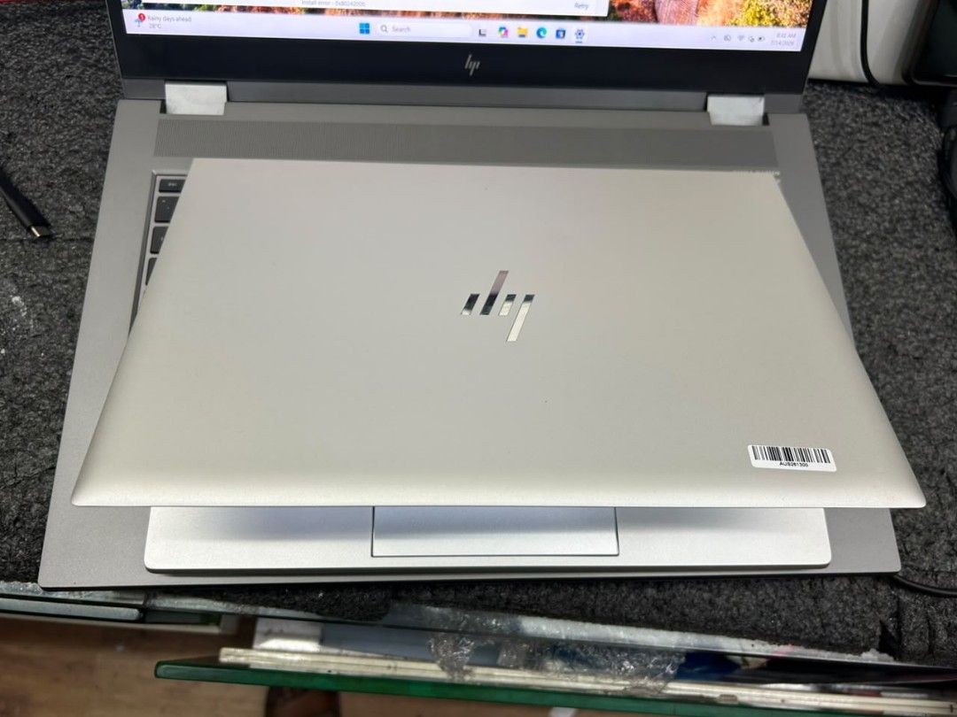 HP EliteBook Laptop - Intel Core i5509489571043758084