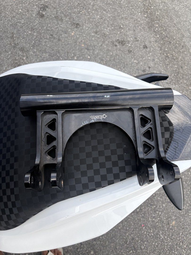 Hypertech Extender (Category: Motorcycle Accessories) located in Singapore. Submitted by josukeyamamoto (Listing ID 1449727945, Image 1). Description: - gd quality 2inch extender - no vibration - light weight Used for a month Bought for $120 rfs: changed to chrome colour extender .
