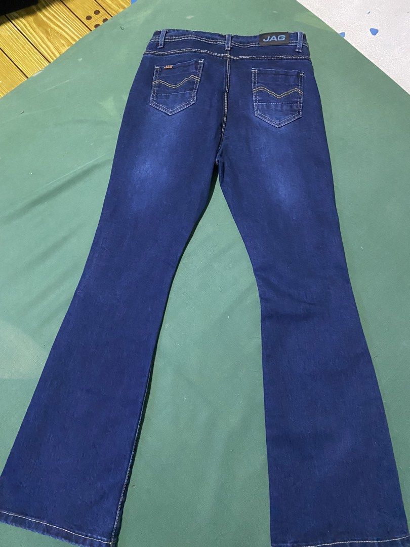 JAG Jeans Flared Bell Bottoms Dark Wash (Category: Jeans) located in Manila. Submitted by grocerystorew (Listing ID 1449580004, Image 2). Description: JAG dark wash high-waisted flared jeans. Classic 5-pocket style, comfortable denim. NO ISSUE NEVER NASUOT WAIST 29.