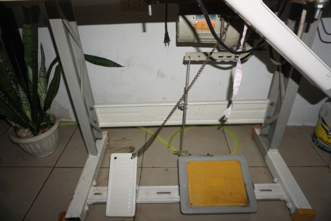 JUKI MO-3314E Overlock Serger Sewing Machine (Category: Craft Supplies & Tools) located in Manila. Submitted by christian_ap (Listing ID 1449645035, Image 2). Description: - JUKI MO-3314E Overlock Serger Sewing Machine - Industrial Grade - Comes with Table and Foot Pedal - Works Well - Ready for your sewing projects - Includes some threads and bobbins.