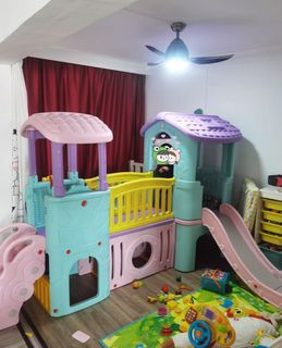 (Category: ) located in . Submitted by mr_snowman (Listing ID 1449607671, Image 1). Description: .