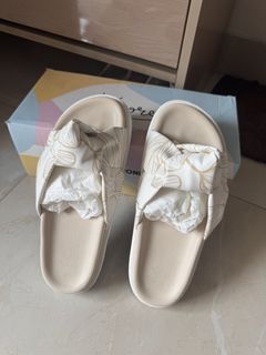 (Kategori: ) berada di . Dikirim oleh clarice49 (ID iklan 1449649473, Gambar 1). Deskripsi: .