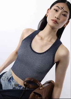 (Category: ) located in . Submitted by geehanami (Listing ID 1449691480, Image 1). Description: .