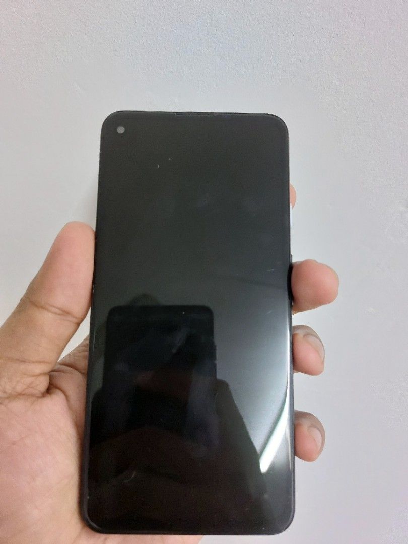 Lcd problem (Category: Google Pixel) located in Kuala Lumpur. Submitted by ansyzwnnn936675 (Listing ID 1449535116, Image 1). Description: kena tukar lcd .