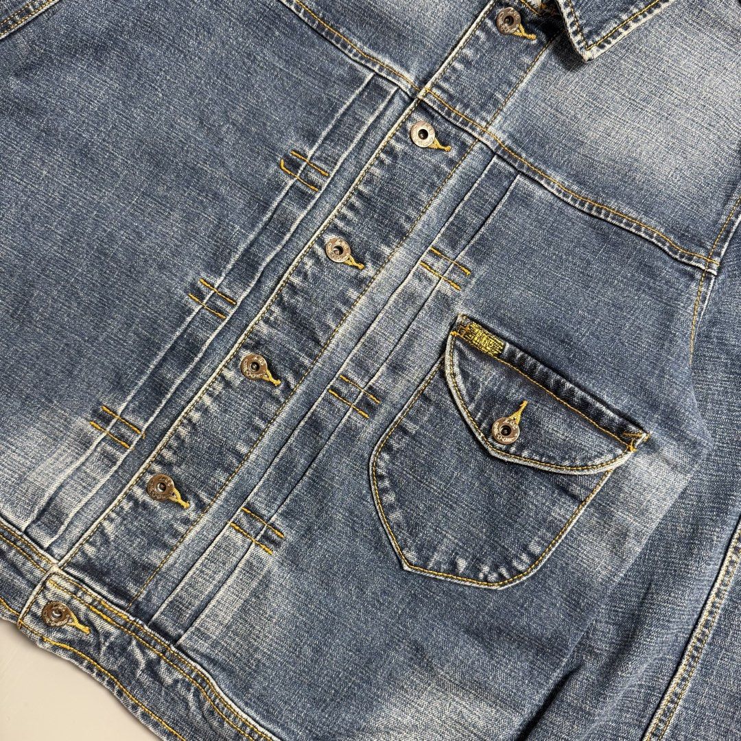 Lee 101+ Riders Embroidered Denim Type 1 Jacket (Category: Coats, Jackets and Outerwear) located in Cebu City. Submitted by inukaybyjlf (Listing ID 1449658262, Image 2). Description: Condition: Good as new Issue: No flaws Best fit: L Actual measurements are shown in the photos..