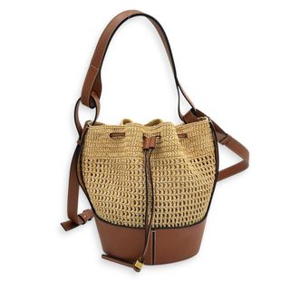 (Category: ) located in . Submitted by carousellluxury (Listing ID 1449555401, Image 1). Description: .