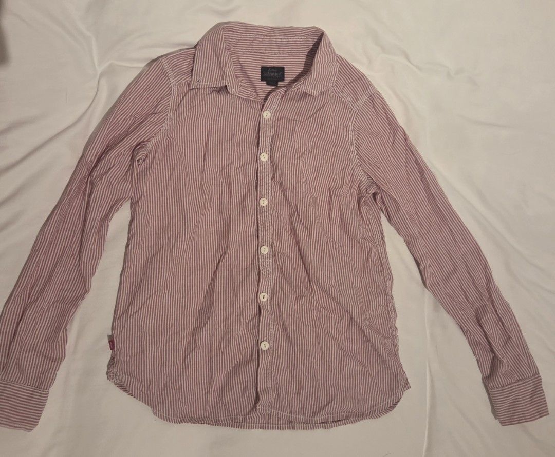 Longsleeve collared shirt S-M (Category: Longsleeves) located in Makati City. Submitted by mandy.stuff (Listing ID 1449652820, Image 1). Description: Small to Medium Length: 65 cm / 25.5 in 340 + shipping fee.