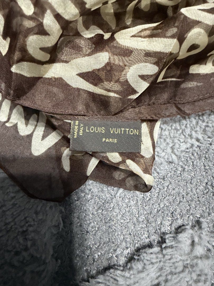 Louis Vuitton - Marc Jacobs - 2010 Monogram Graffiti Silk Scarf (Category: Scarves) located in Cavite. Submitted by commoncourtesy (Listing ID 1449564655, Image 3). Description: Good as new .