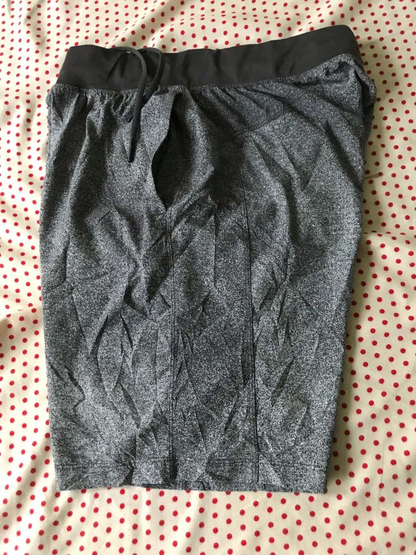 Lululemon T.H.E. Mens Short❗ (Category: Shorts) located in Bislig. Submitted by chrispril (Listing ID 1449562720, Image 2). Description: Lululemon T.H.E. Mens Short❗ As new condition 30-32 waistline 📩📩.