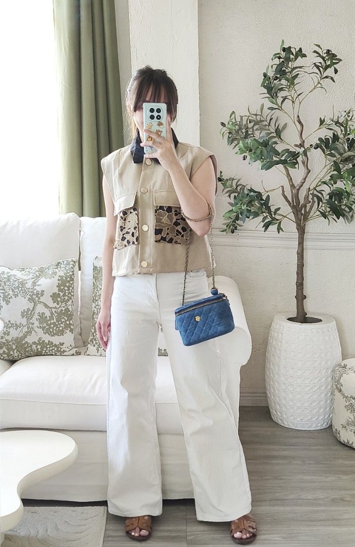 MAJE PARIS Ivory wideleg jeans (Category: Coats, Jackets and Outerwear) located in Baguio. Submitted by karen.dz (Listing ID 1449537655, Image 1). Description: MAJE PARIS Ivory wideleg jeans authentic with complete tags Size 28 *1 botton missing pero bagong bago Gold hardwares ✅ 1550 .